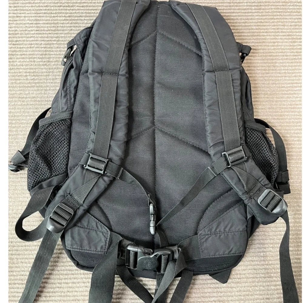 JanSport Equinox 33 Backpack Black Technical Hiking Daypack Travel Bag